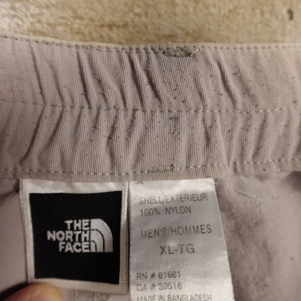 The North‎ Face Convertible Pants Men’s XL Gray Zip-Off Hiking Trail Outdoor